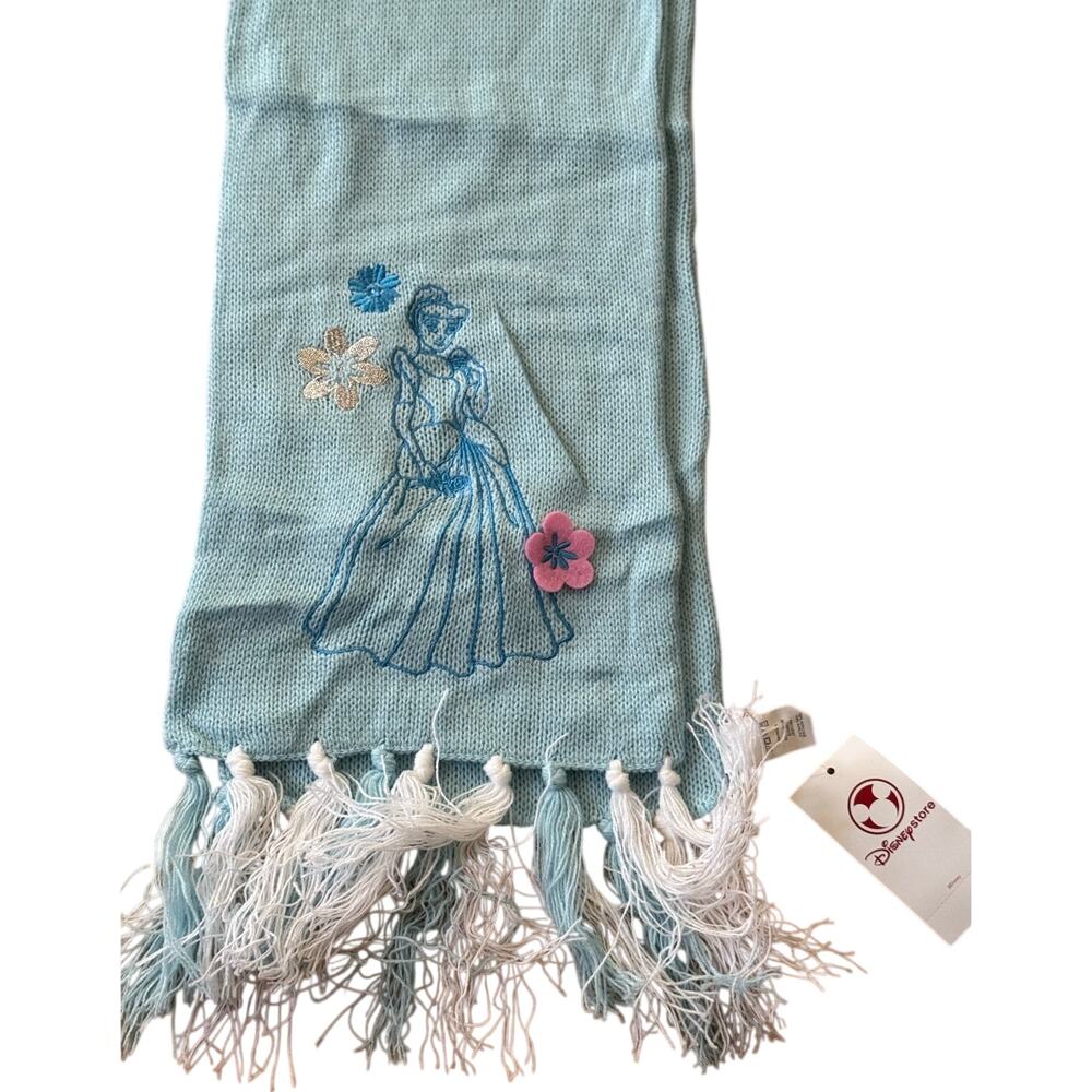 Disney Princess scarf NWT